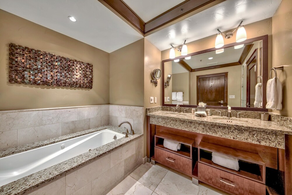 Constellation Residences - photo 22