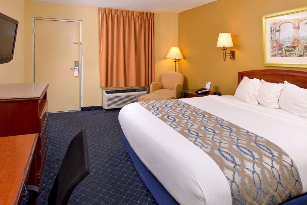 Americas Best Value Inn Monroeville - photo 11