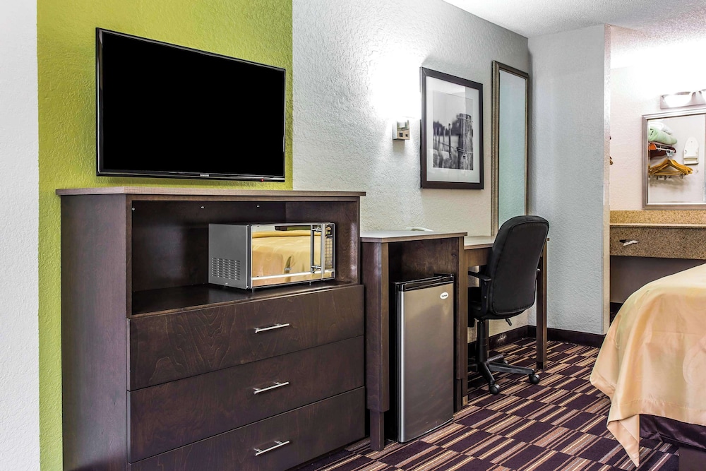 Quality Inn Albemarle - photo 19