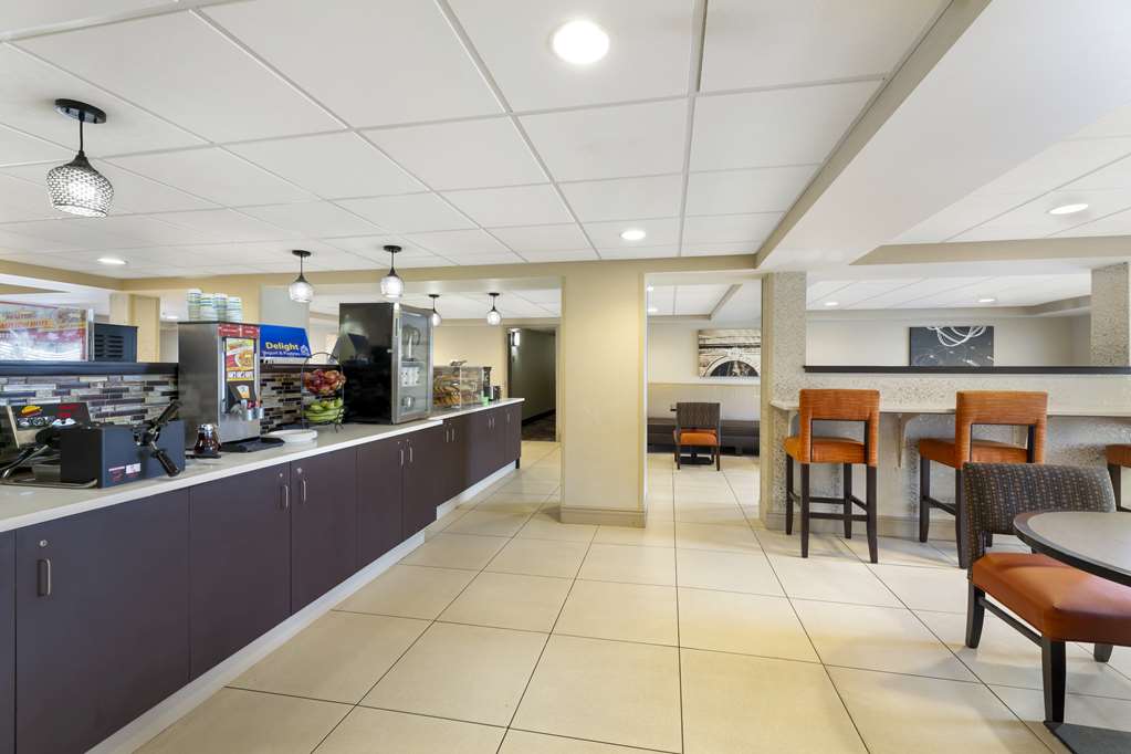 Best Western Rochester Marketplace Inn - photo 3