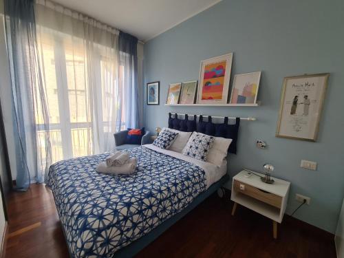 Blue Retreat Modern Apartment near M4 Milan — 4-Star Luxury Hotel in Milan, Italy