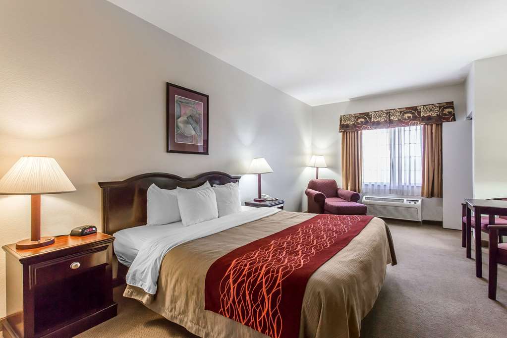 Quality Inn & Suites Guymon East — Guymon — photo 4