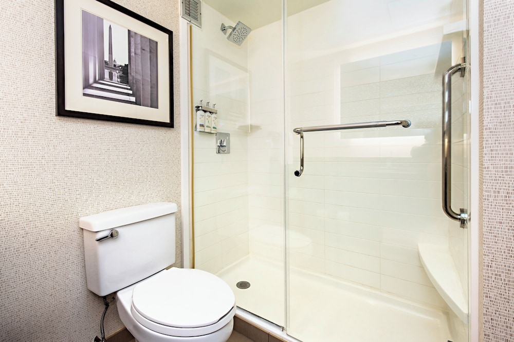 Holiday Inn Washington Capitol Natl Mall by IHG - photo 26
