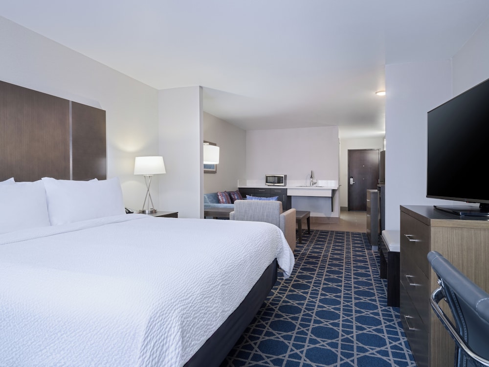 Garner Hotel Longview South by IHG - photo 24