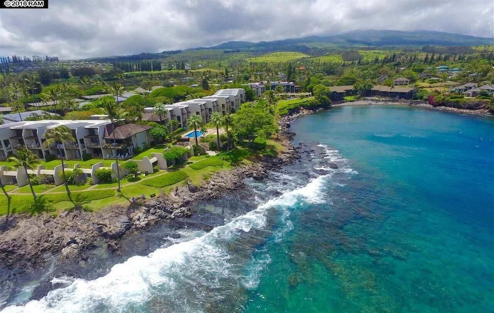 Napili Point C40 NP C40 Beautiful OceanFront 2BD Ocean View AC - photo 7