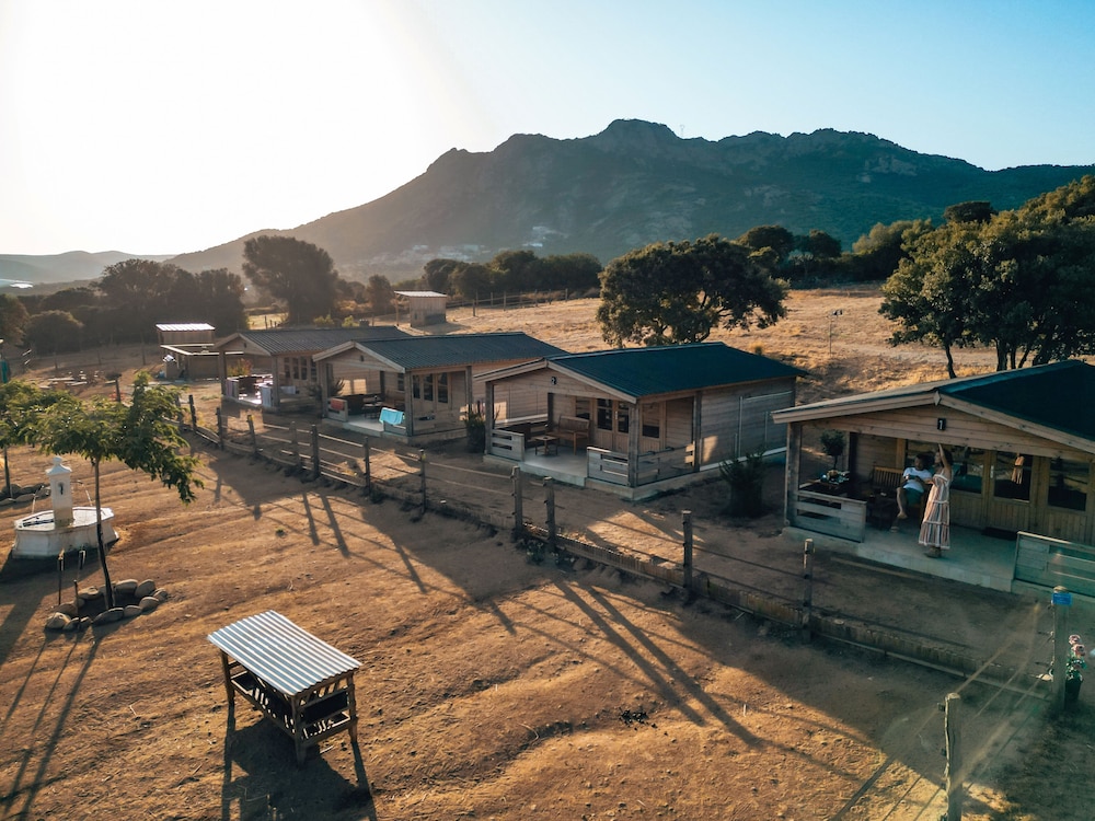 Les Chalets de Tesa - carbon neutral hotel in Unknown City