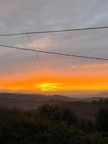 Ca del Mou Appartamenti in Affitto — 4-Star Luxury Hotel in Castagnole Delle Lanze, Italy