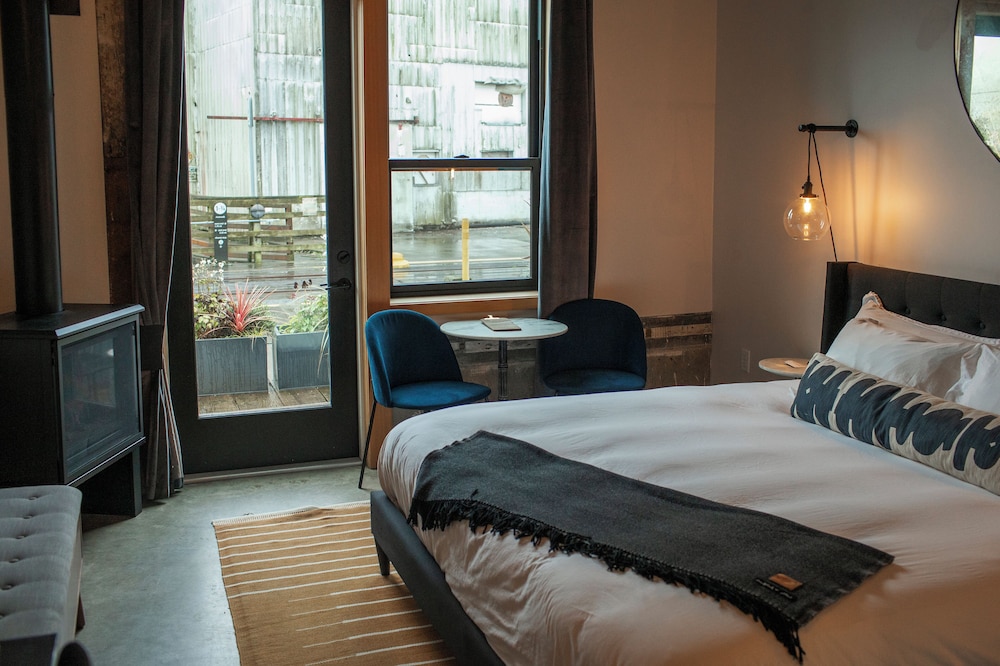 Bowline Hotel - photo 61