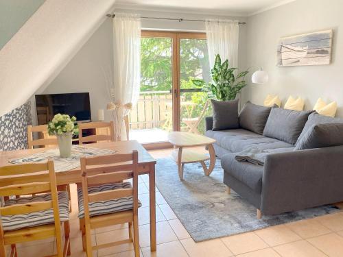 Darßer Weg 7 Wohnung 2 — 4-Star Luxury Hotel in Zingst, Germany