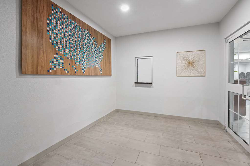 Microtel Inn & Suites by Wyndham Houma - photo 6