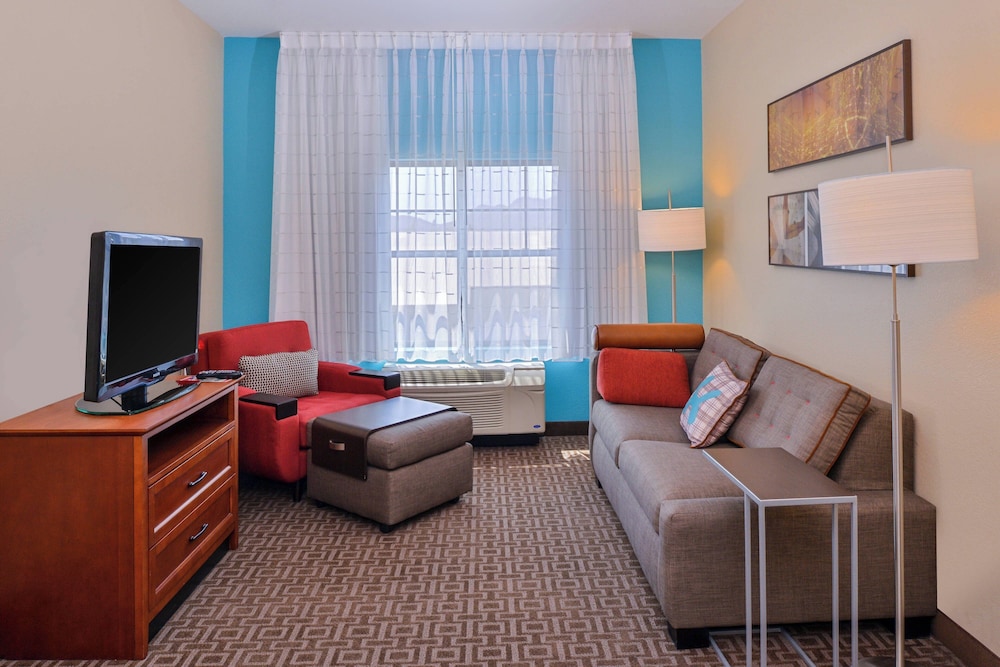 TownePlace Suites Thousand Oaks Ventura County - photo 14