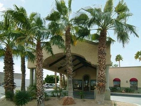 Clarion Suites Yuma — Yuma