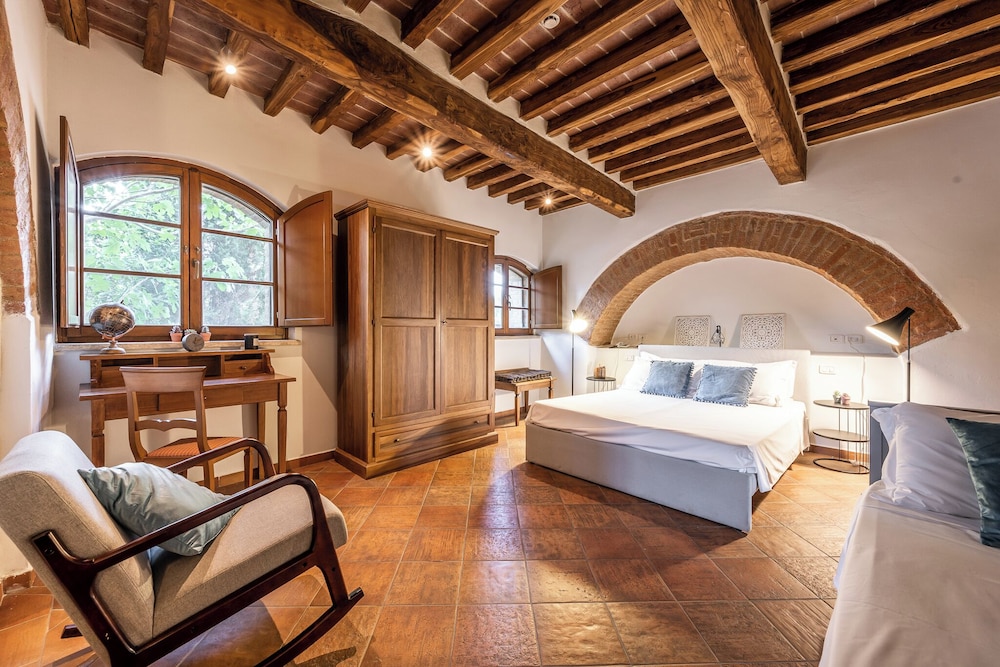 Hotel More Di Cuna — hotel in Monteroni D'arbia