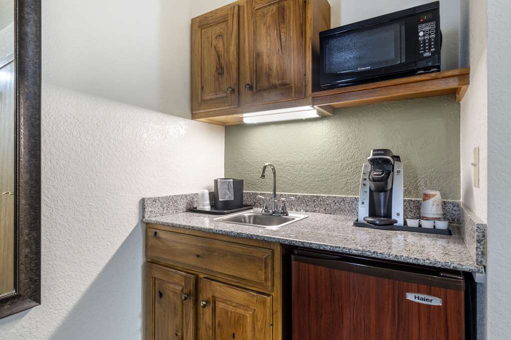 Comfort Inn & Suites Mt. Rushmore - photo 40