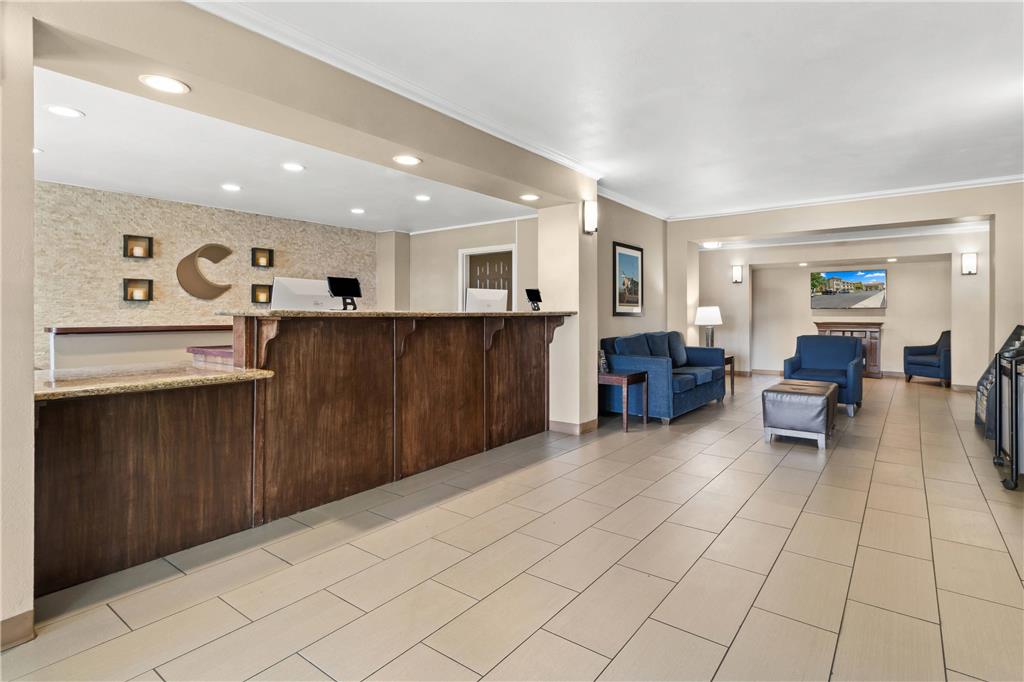Comfort Inn & Suites Lancaster Antelope Valley - photo 8