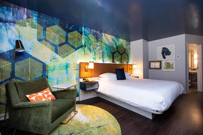 Hotel Denim - last minute hotel in Greensboro