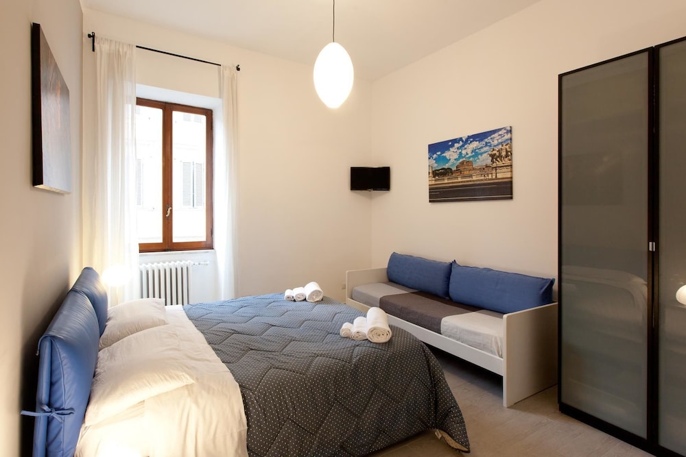 BoRooms - carbon neutral hotel in Rome