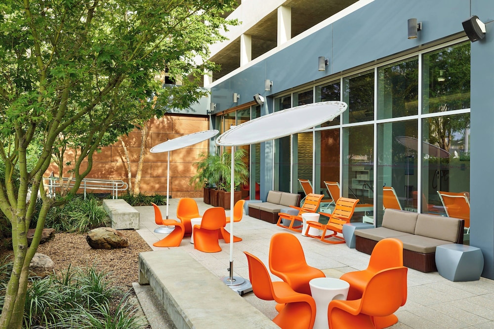Aloft Houston by the Galleria - photo 13
