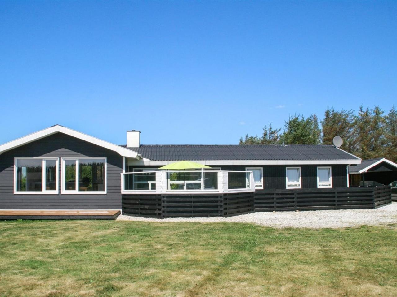 Holiday Home Bengta 200m from the sea by Interhome — 4-Star Luxury Hotel in Lokken, Denmark