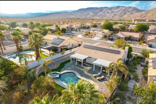 Fall Sale Oct Dec 300 Dollars Nightly Rate Resort Style Desert Home — Desert Hot Springs