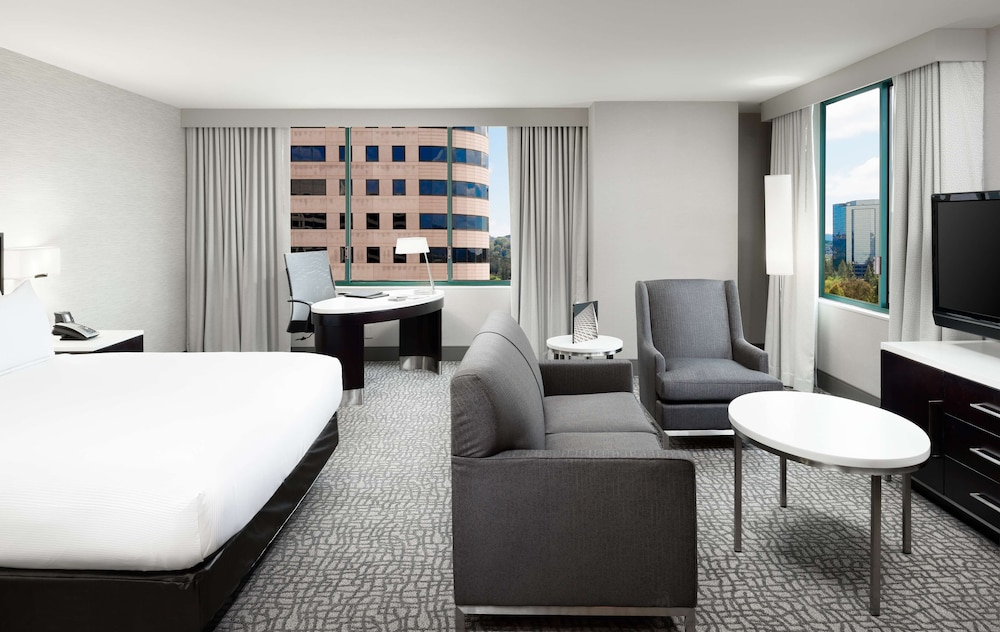 Hilton Woodland Hills Los Angeles - photo 17