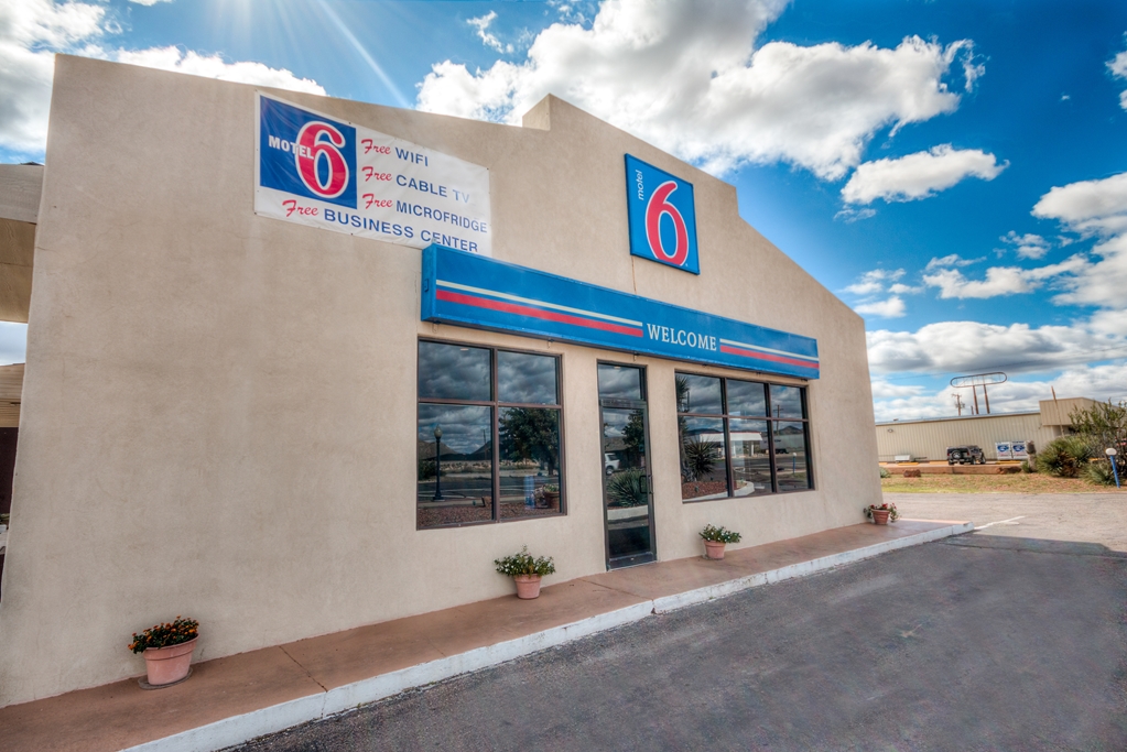 Motel 6 Van Horn TX - photo 6