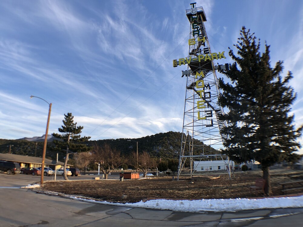 Tower 64 Motel & RV - photo 148