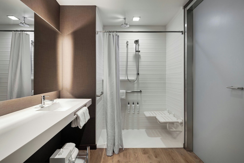AC Hotel by Marriott Minneapolis West End - photo 41