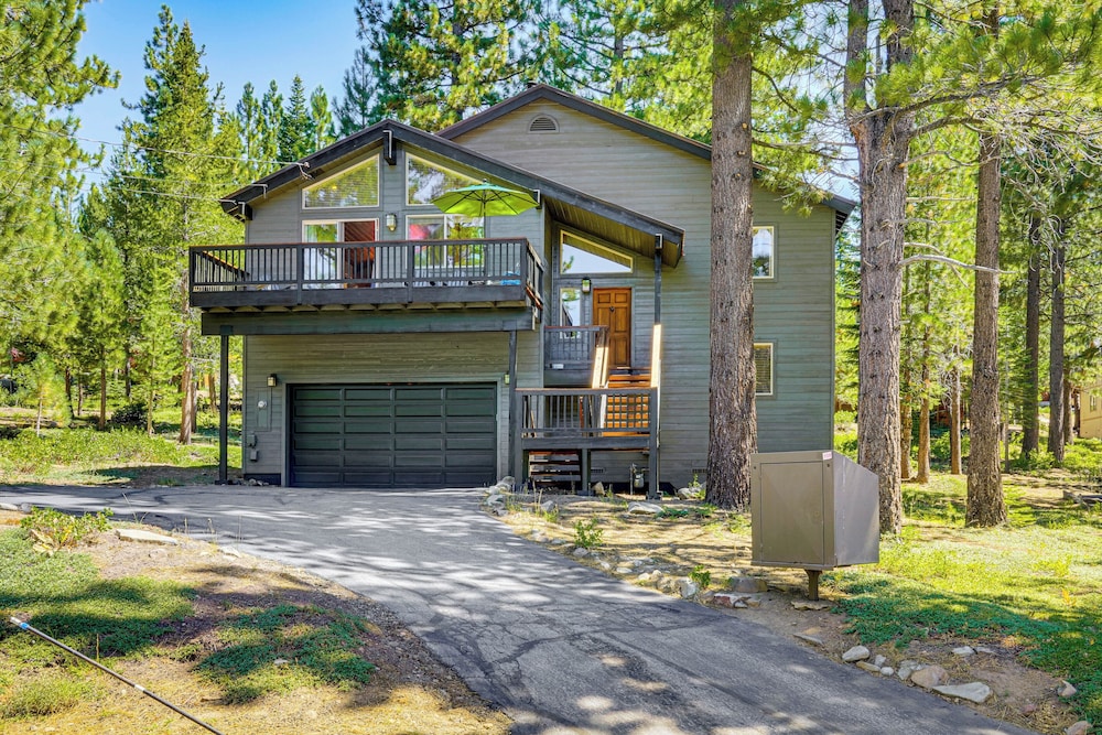 Sunny Cabin: 1 Mi to Tahoe Donner Resort - photo 27