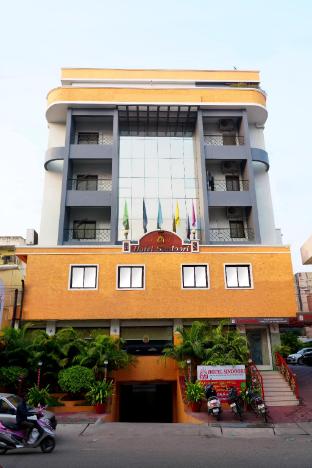Hotel Sindoori in Guntur, India