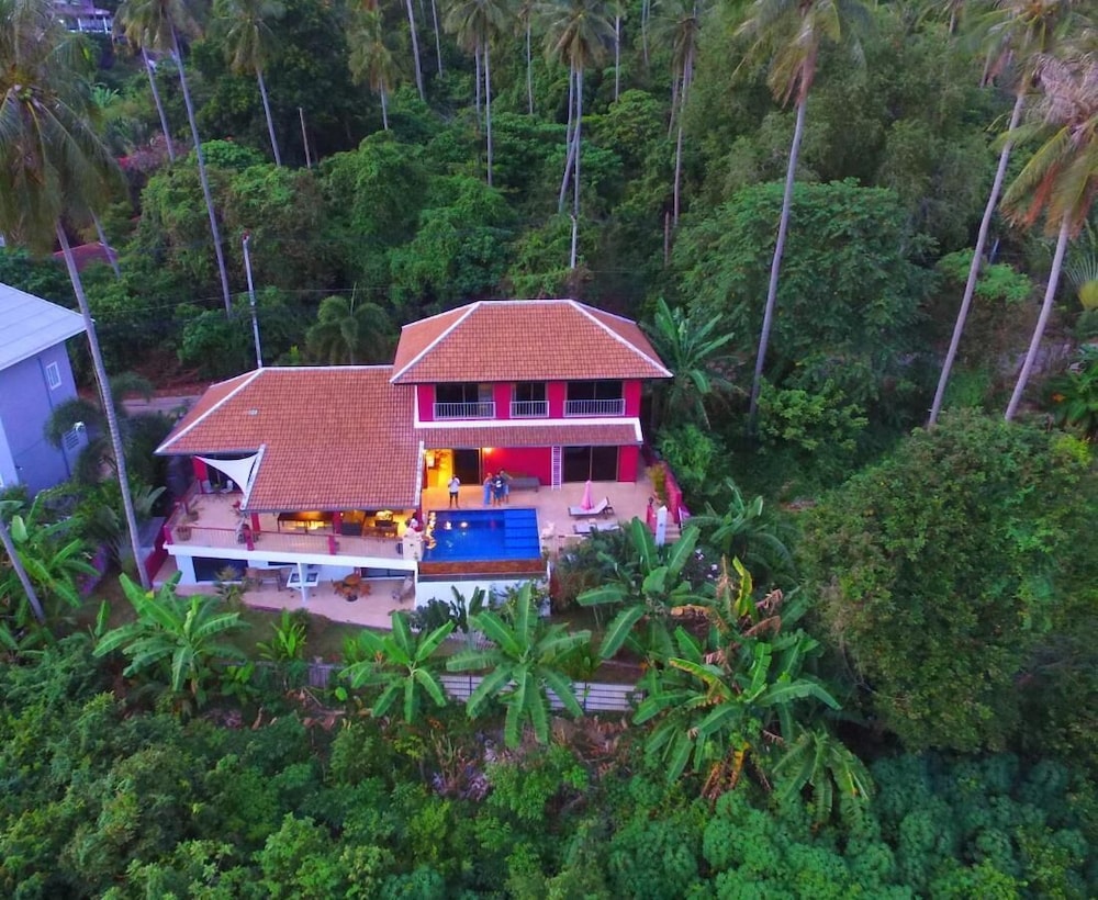 Pink House — 4-Star Luxury Hotel in Koh Samui, Thailand