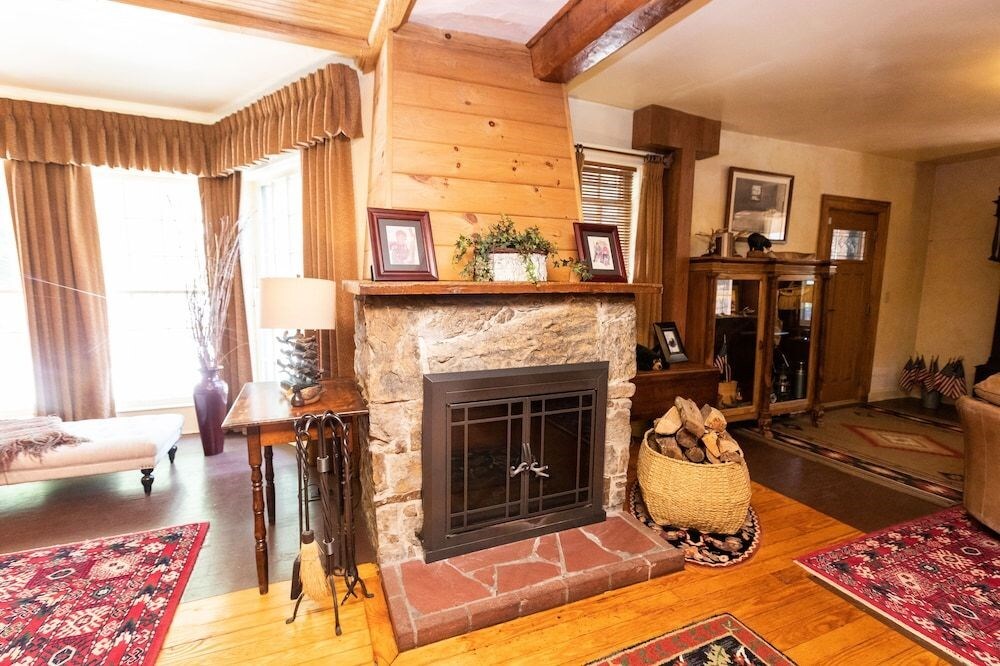 Waybury Inn - photo 29