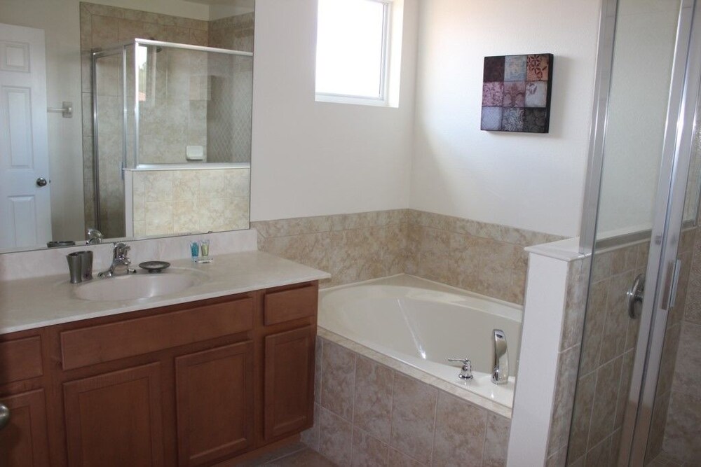 Bella Vida Resort 290 Six Bedroom Villa with Private Pool - photo 27
