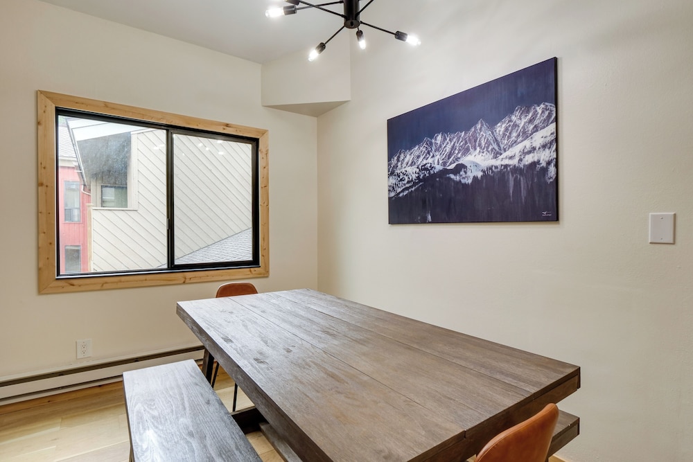 Ski Retreat: Keystone Resort Condo w Heated Pool - photo 7