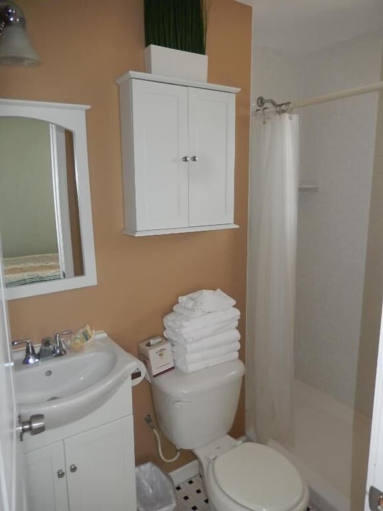 The Sifting Sands Motel - photo 31