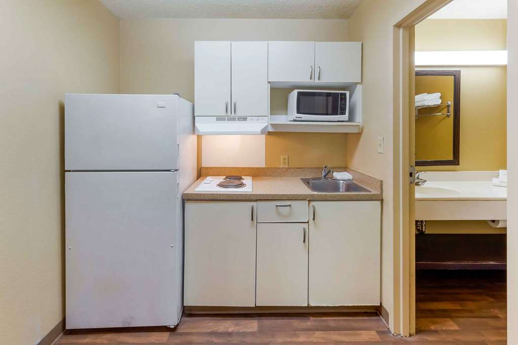 Extended Stay America Suites Durham University - photo 14