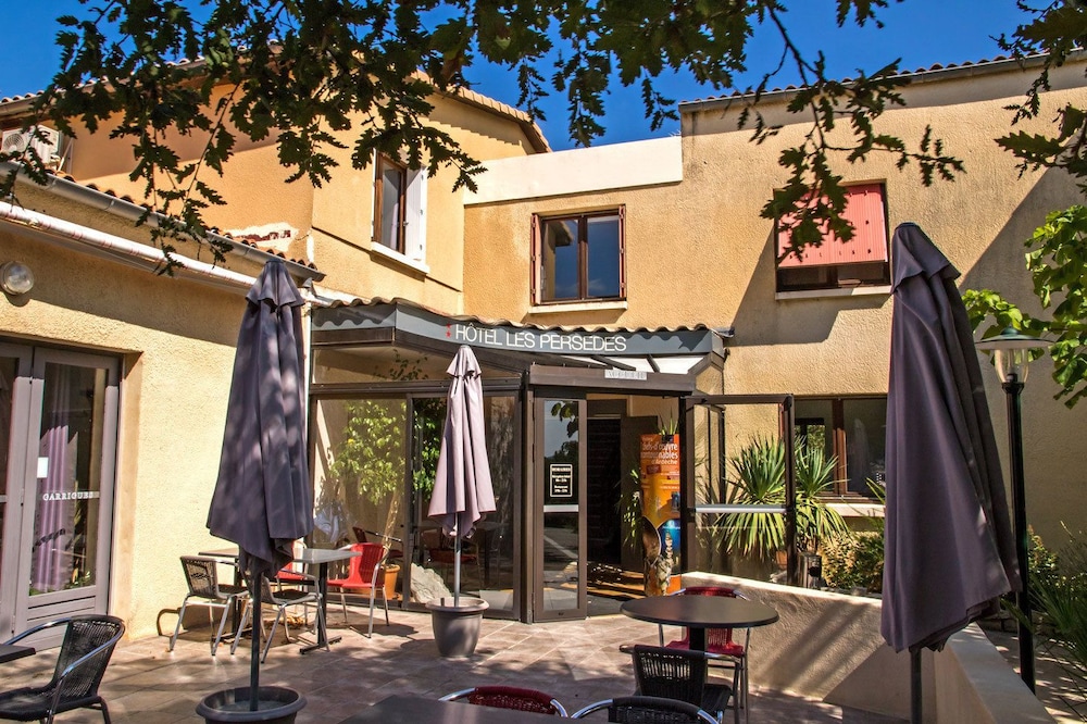Hotel Les Persedes Sud Ardeche — hotel in Lavilledieu