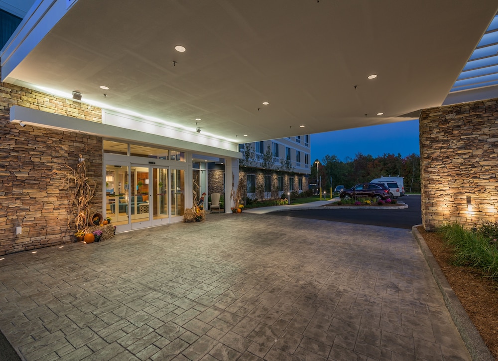 Fairfield by Marriott Inn & Suites Plymouth White Mountains - photo 57