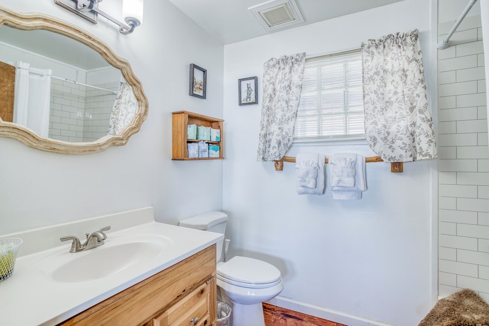 Moolack Shores Inn - photo 121