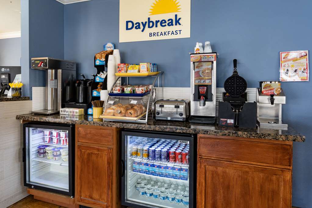 Days Inn by Wyndham Winnemucca - photo 7