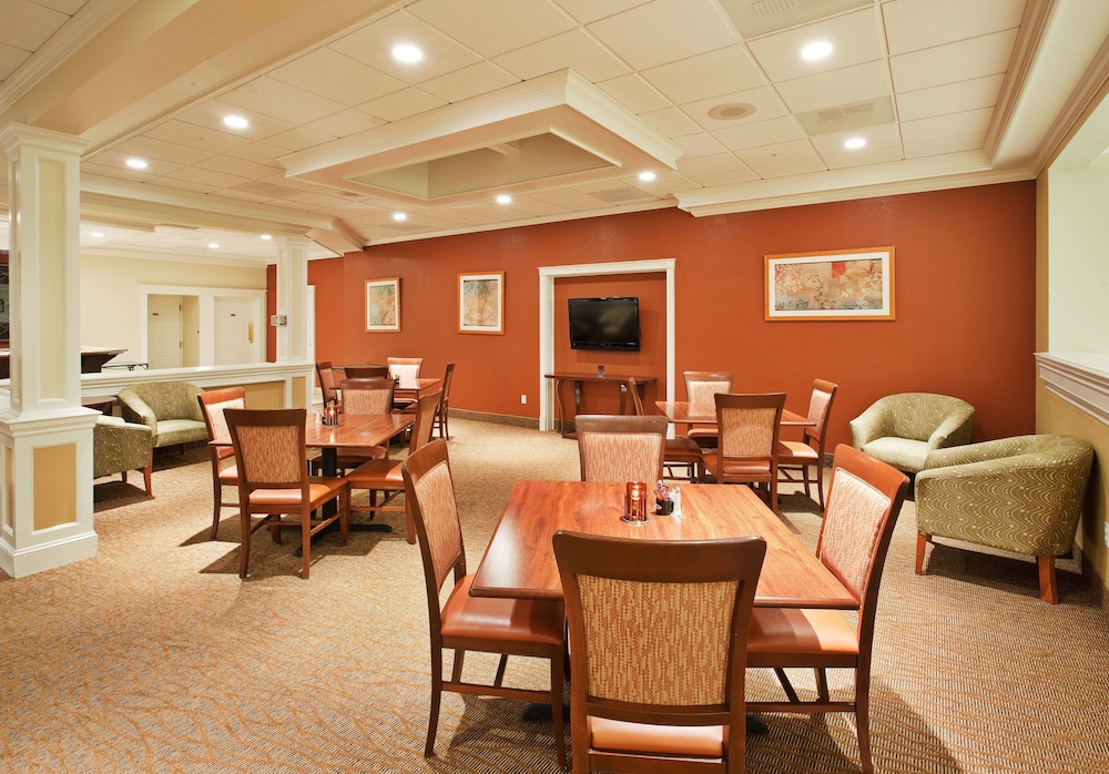 Holiday Inn Redding by IHG - photo 62