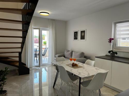 Holiday Home Bajlo — 4-Star Luxury Hotel in Zadar, Croatia