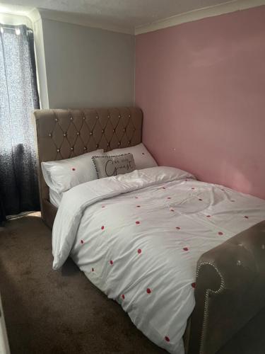 Private Room in Basildon - last minute hotel in Unknown City