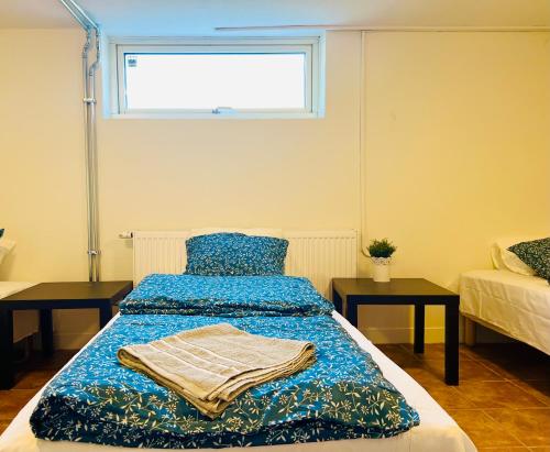 Cozy room with two single bed in Landskrona in Landskrona, Sweden