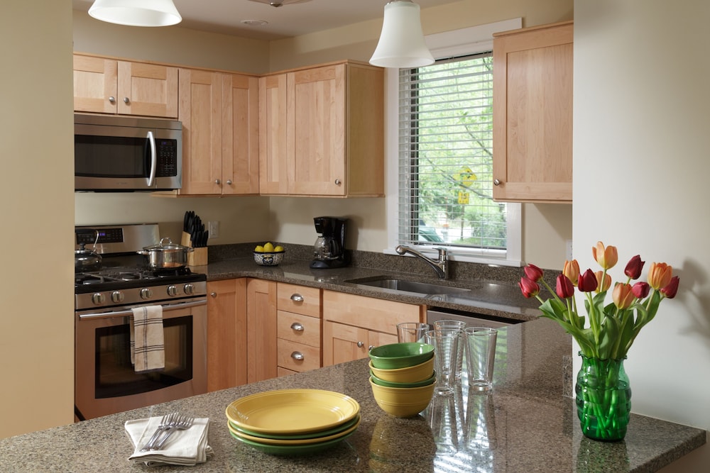 The Woodstock Inn on the Millstream - photo 7