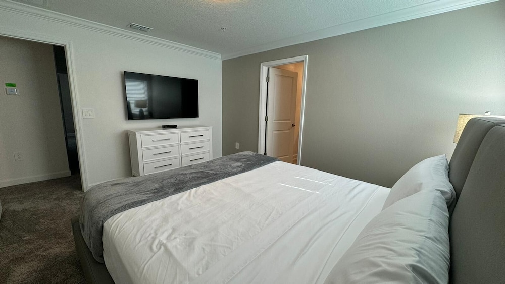Free Waterpark 5Bd Close To Disney W Pool @ Storey Lake Resort 2497 - photo 9