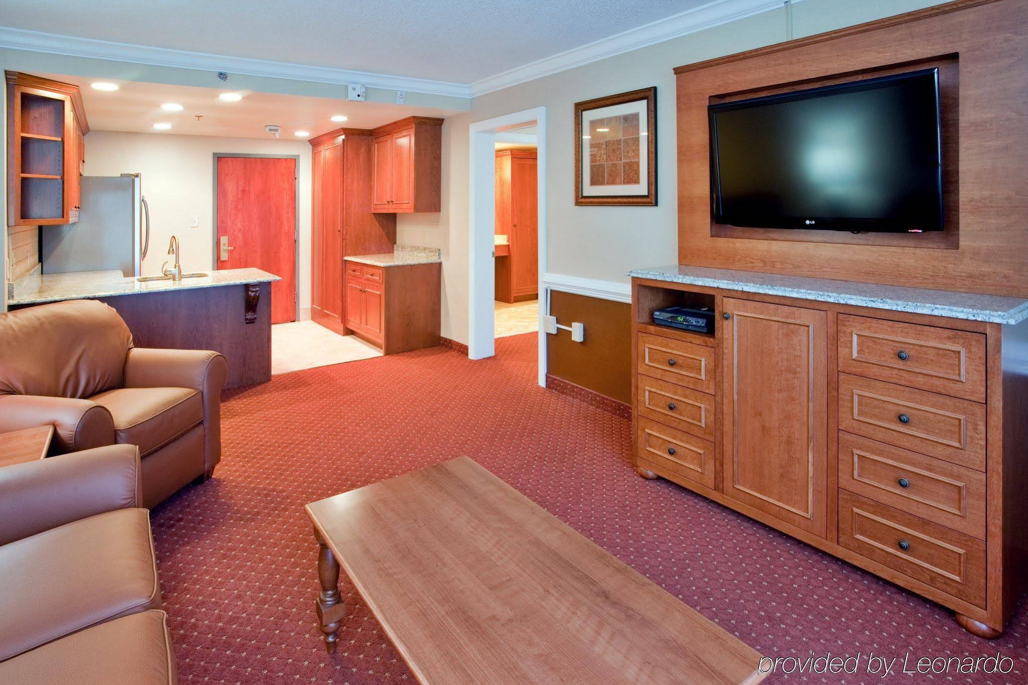 Holiday Inn University Blacksburg - photo 16