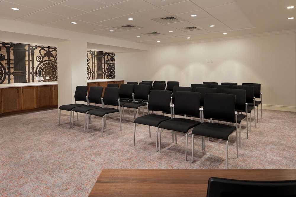 Hotel Indigo Baltimore Downtown by IHG - photo 74