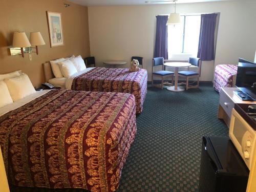 Kings Inn Cody - photo 33