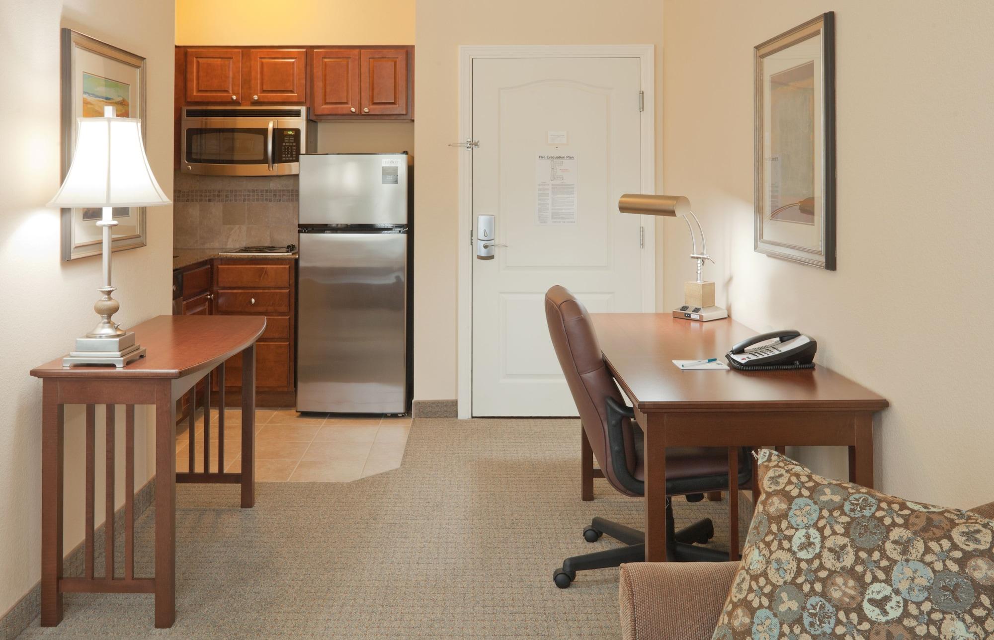 Staybridge Suites Lafayette Airport - photo 21